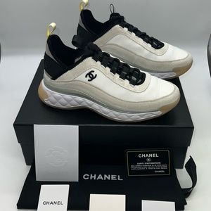 Chanel Calfskin Yellow size 36cm
